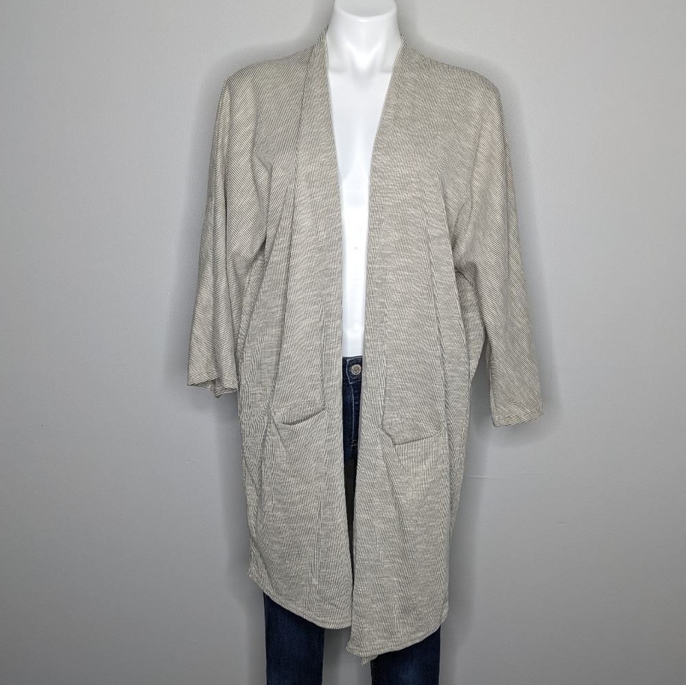 NWT Donni grey white open cardigan OS